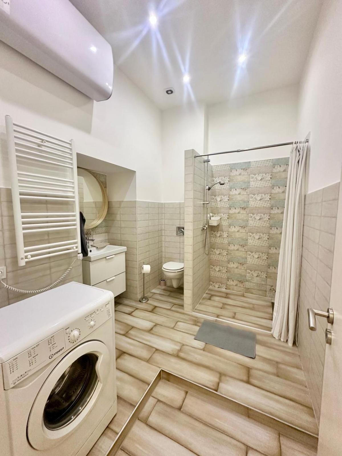 Home R474 #Freeparking Budapest Luaran gambar
